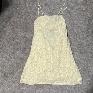 Yellow flower dress from American Eagle. Size medium